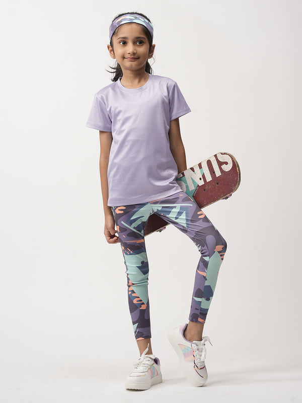 Solid Lavender T-shirts And AOP Leggings Set