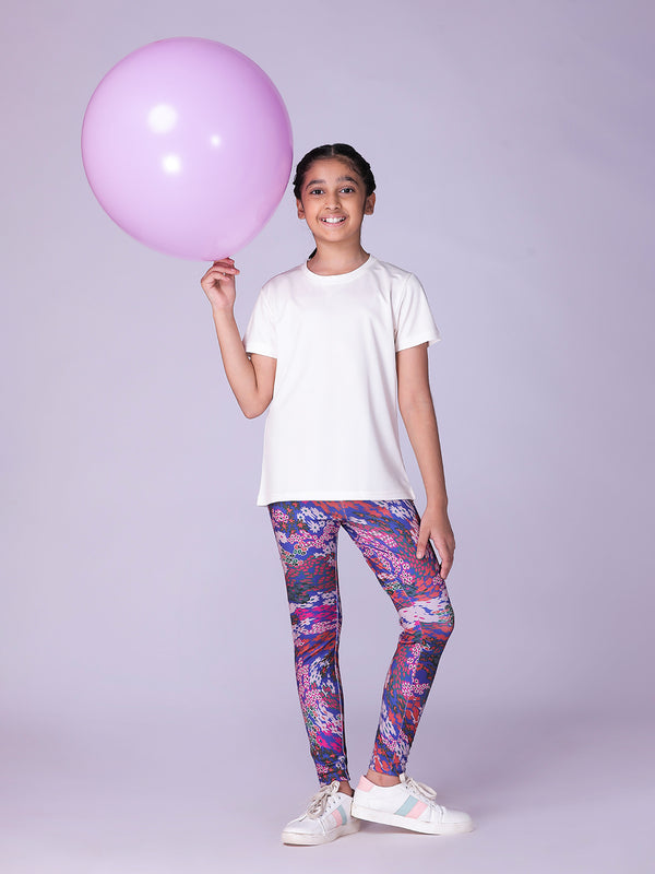 Offwhite Solid T-shirts And Maroon Flower Leggings Girls Set